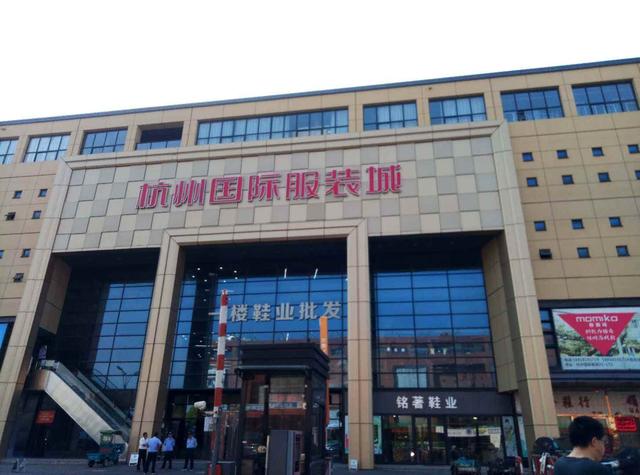 杭州服装批发市场最全淘货攻略以及拿货技巧比广州还便宜