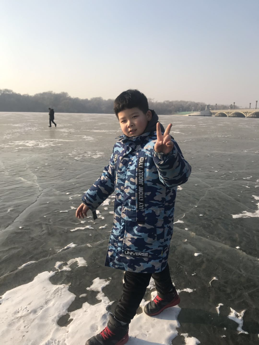 指导教师 吴刚 徐平长春市西五小学二年六班 王韬纶