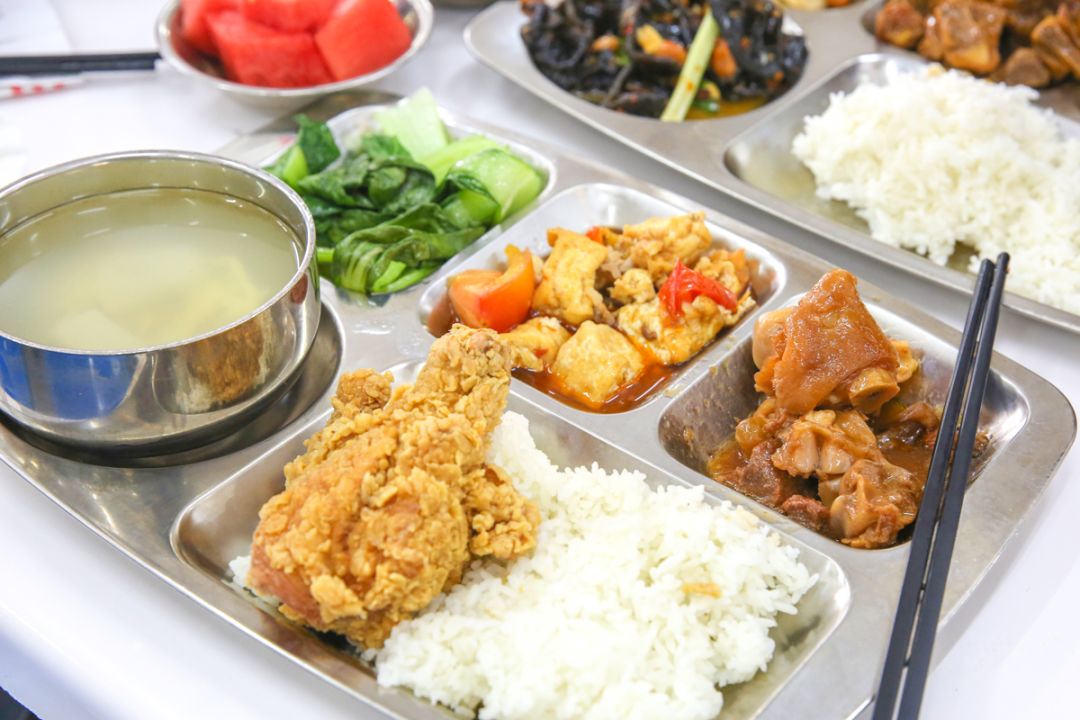 泉州这所贵族学校的食堂,是他们不想毕业的理由