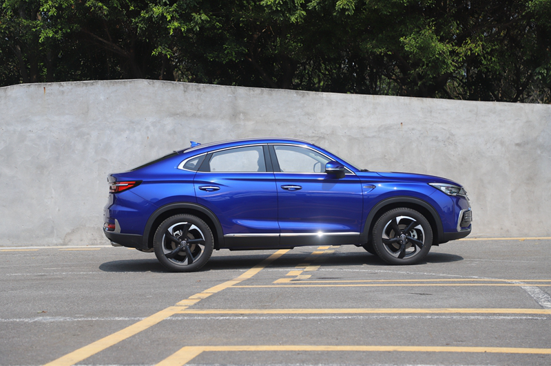 99万元起,长安cs85 coupe 1.5t车型上市,丰富消费者选择