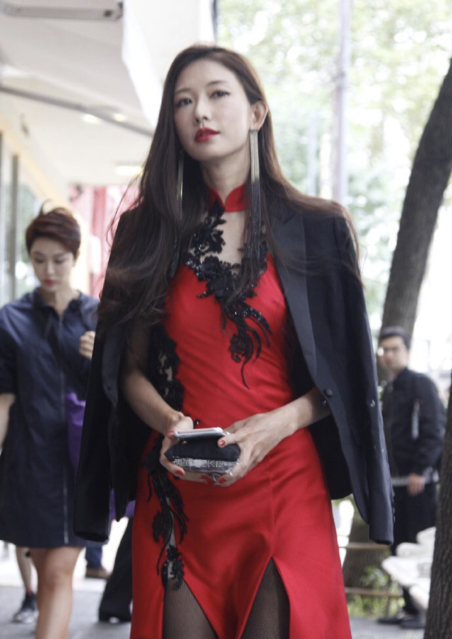 林志玲有多美看穿旗袍的样子就明白了一个眼神都让人充满期待