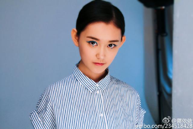 当年《美人心计》小慎儿 6年后被她惊艳了 已经完全认不出!_蒋依依