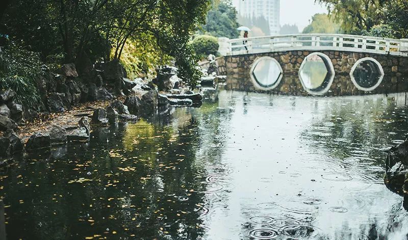 丽娃河一条流淌着爱情的河流