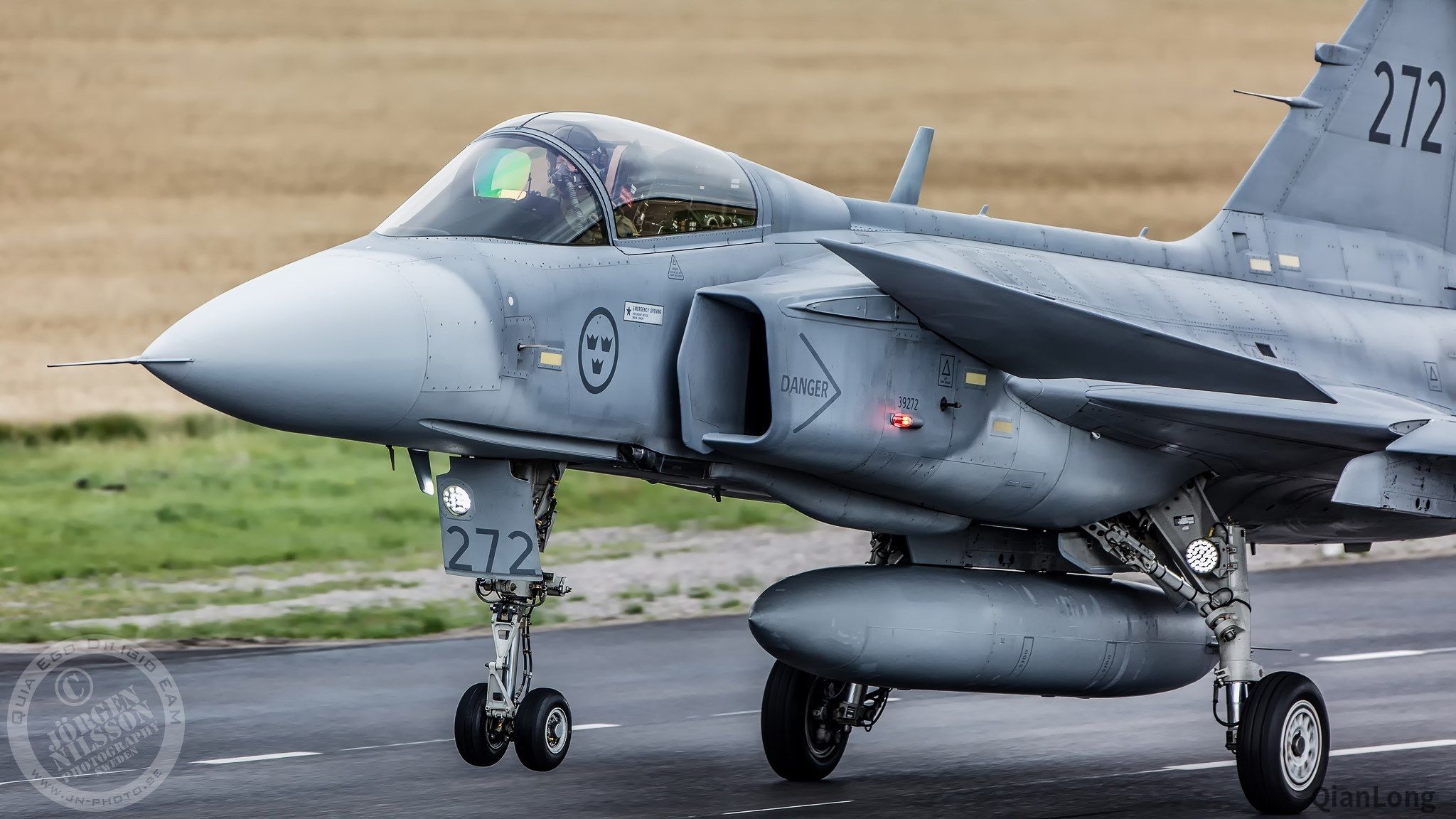 瑞典空军高速公路起降训练加力起飞缩短起飞距离