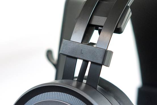 雷柏vh530虚拟71声道rgb游戏耳机评测