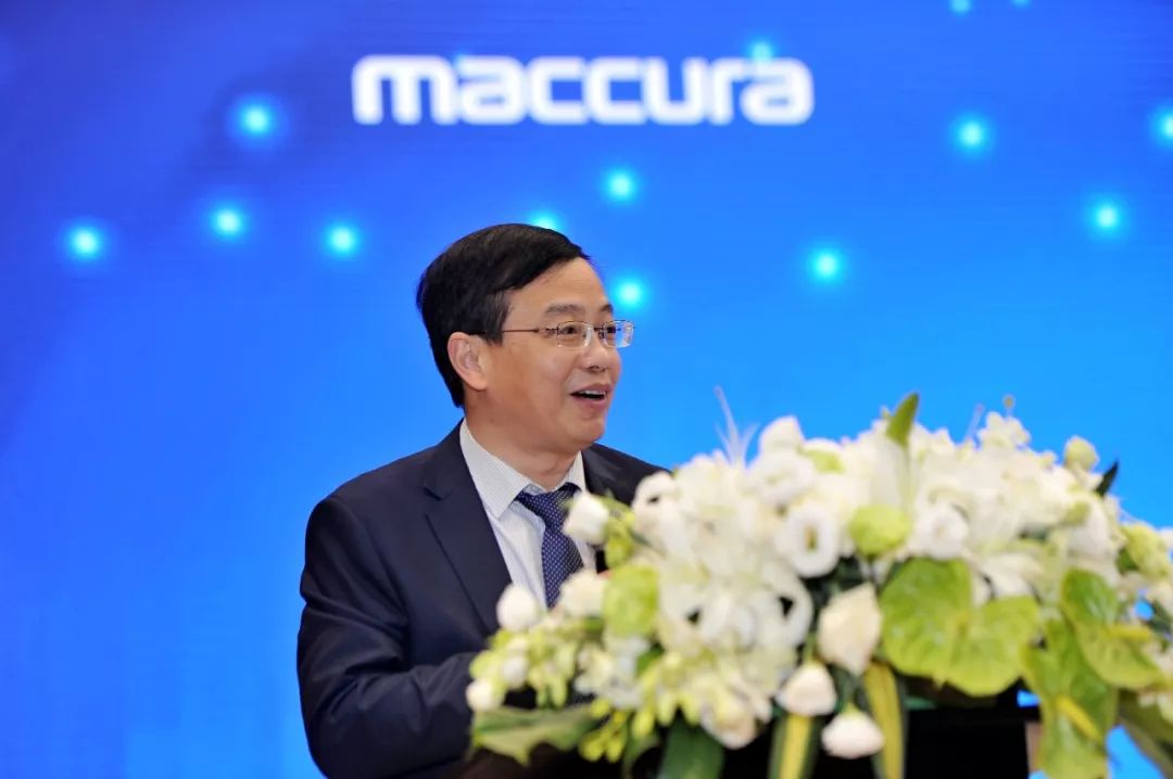 医学技术类专业教学指导委员会前任主任委员,上海交通大学樊绮诗教授