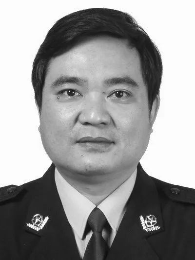 叶朝东,男,福建平和人,生前系平和县公安局治安大队二级警长,2019年5