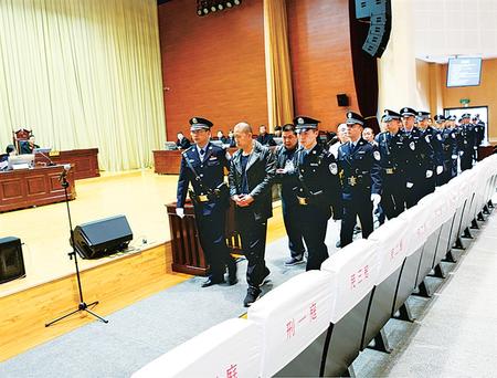 铲除黑恶毒瘤兰州果断亮剑一鼓作气坚决打赢扫黑除恶专项斗争攻坚战