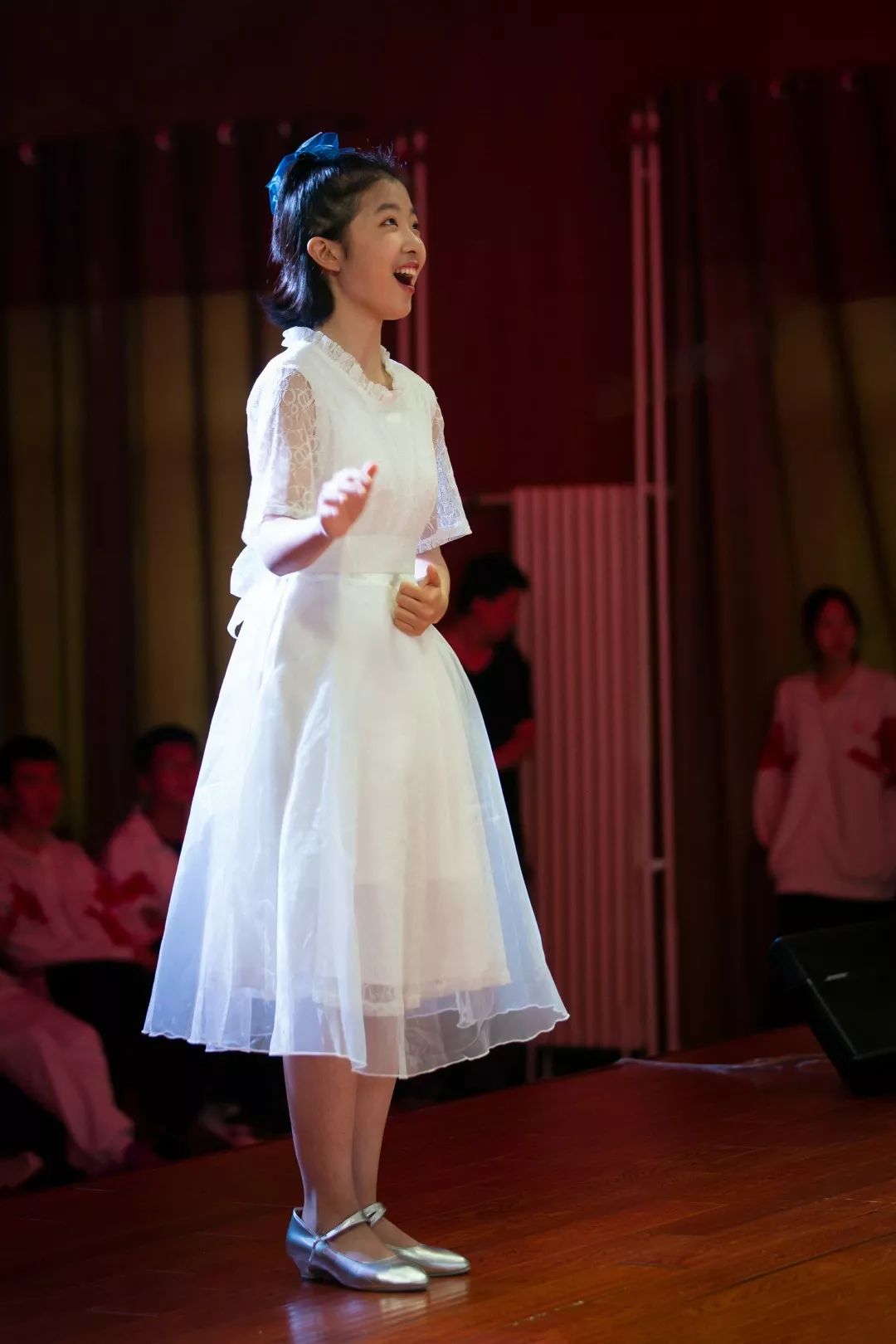 学生风采青春为祖国歌唱海淀实验中学高一年级九年级红五月歌咏比赛