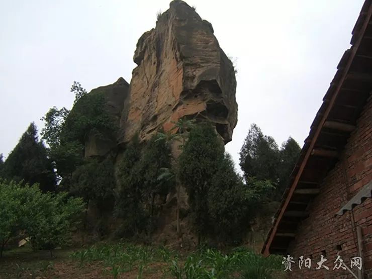 资阳石岭镇这座石笋山看了真是惊叹