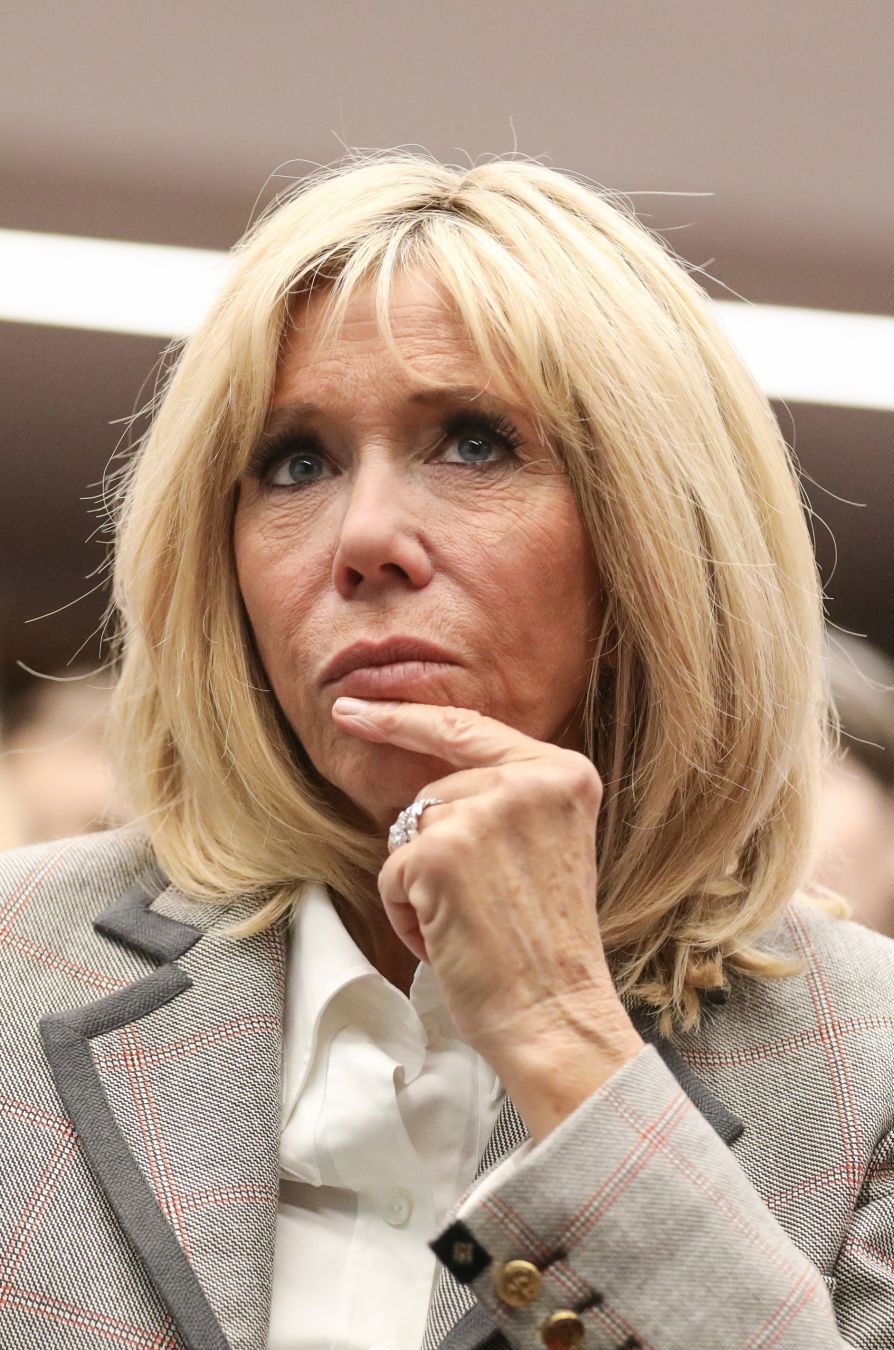 布里吉特现在在大家心目中的地位是非常高的,而她的穿衣打扮也让她