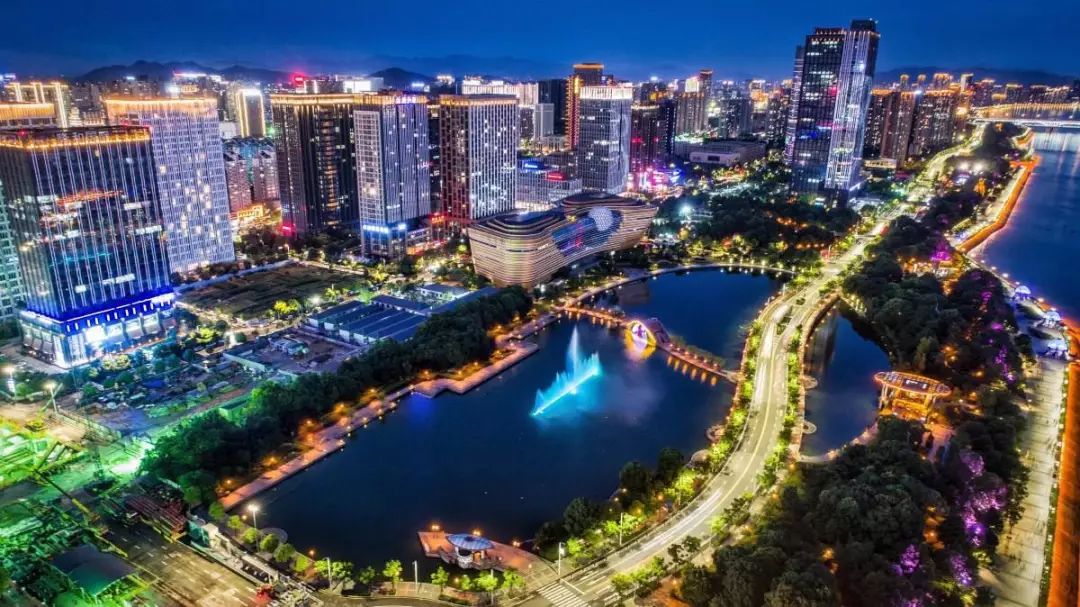 夜景经济照亮城市生活