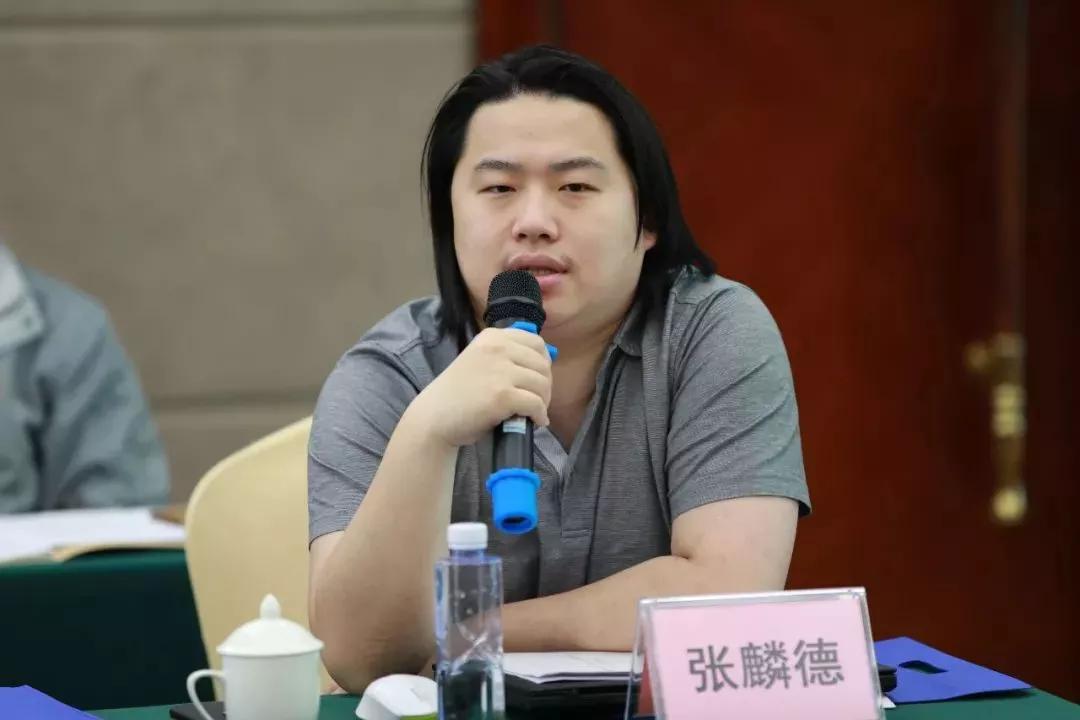 广东省石墨烯标准化技术委员会副秘书长张麟德研究院的设立是非承有