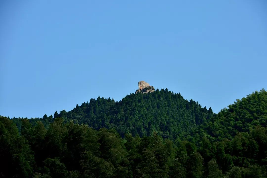 金鸡石▲黄泥房古村落▲沐尘塔▲凝和阁▲巫氏厅▲沐尘水库▲荷花潭