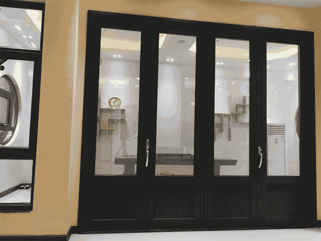 臻品个性桉树系列折叠门整体有效净音354分贝