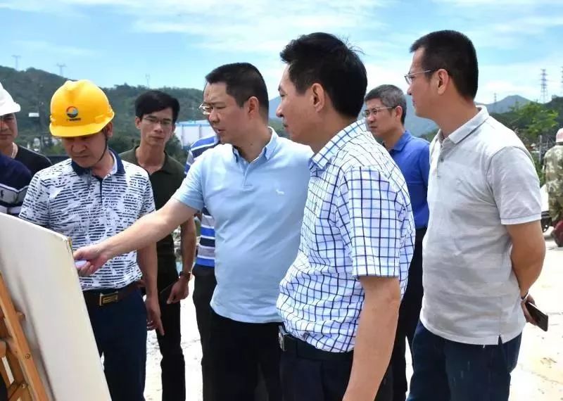 新闻动态南澳县委书记柯茂带队督导美丽宜居乡村示范村建设工作