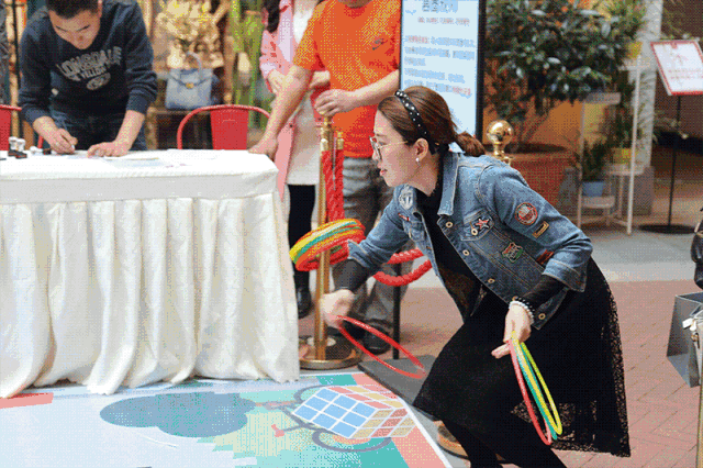 射击,投壶,套圈,足球飞镖,魔方,九连环!