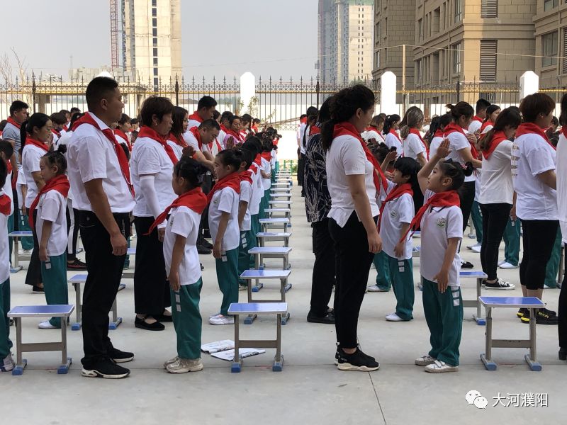 传承爱国情争做好少年濮阳市昆吾小学戚城校区举行我们的节日端午诗会