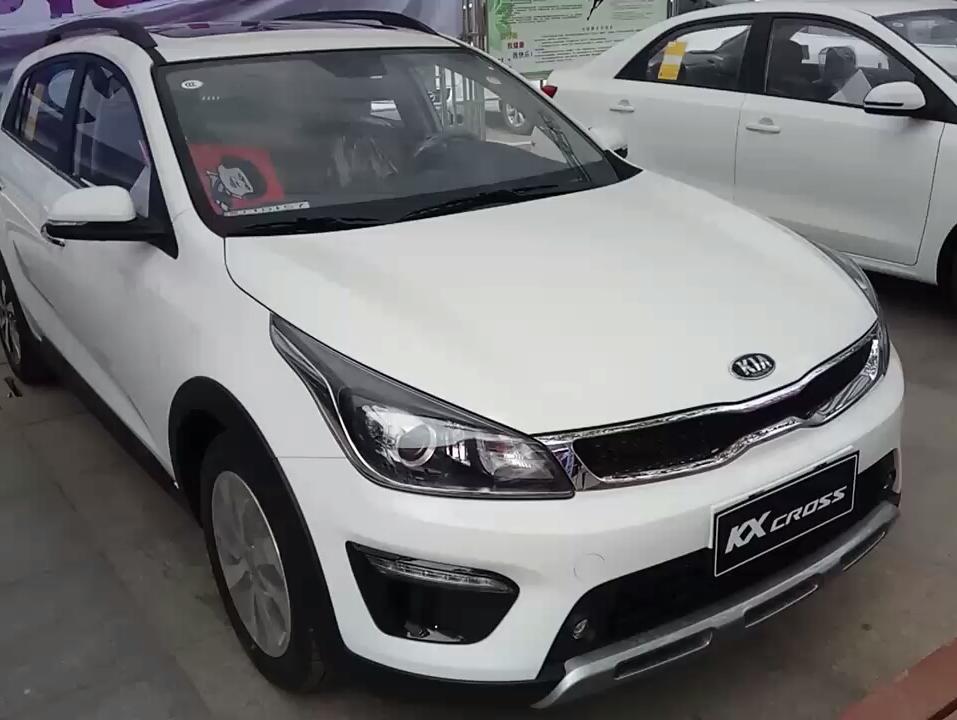 起亚kxcross时尚个性轿车好看