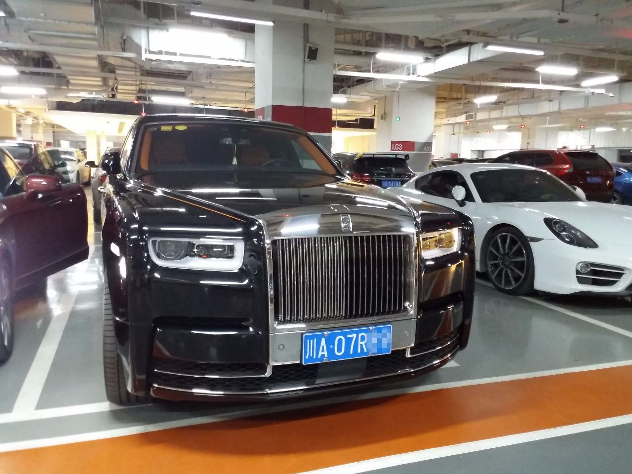 1000万的劳斯莱斯空调不显示温度冷热全凭感觉