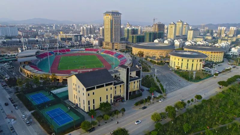 十年赣县区城市建设发生了翻天覆地变化