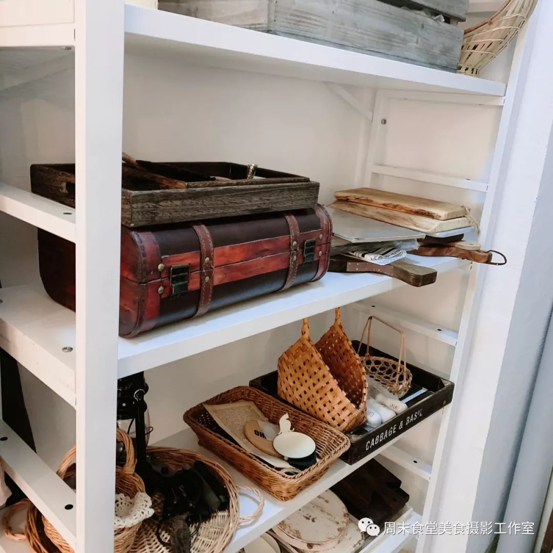 (道具间)(上课区域)(最喜欢的一个角落)工作室完工第二天迎来了第一次