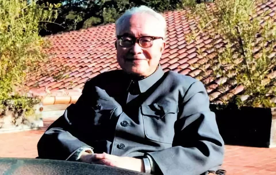 沈从文丨我们相爱一生一生还是太短