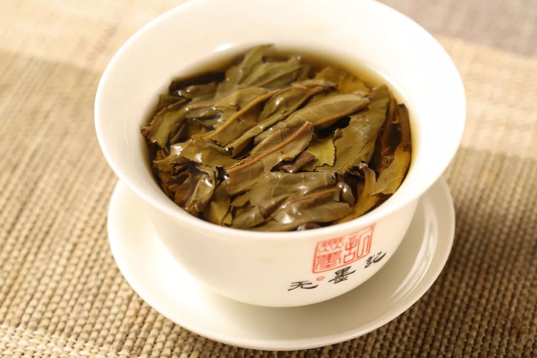 练成普洱茶品鉴高手最后一招——看叶底