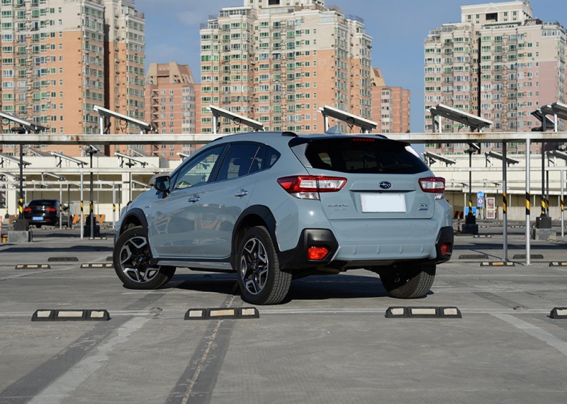 斯巴鲁xv,一款专为年轻人打造的个性suv