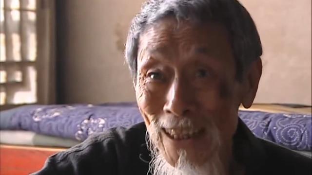 嘎子奶奶牺牲了银爷爷成了最疼他的人太和蔼了