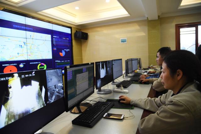 观山湖区规模以上工业增加值增速领跑全省_罗飞宇