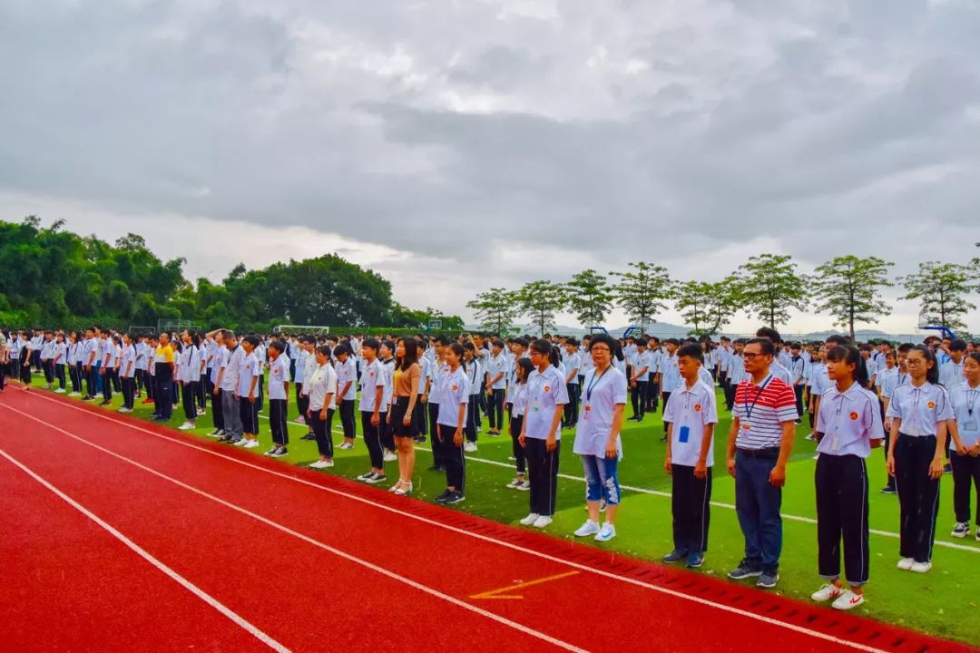 汕头市三河中学图片