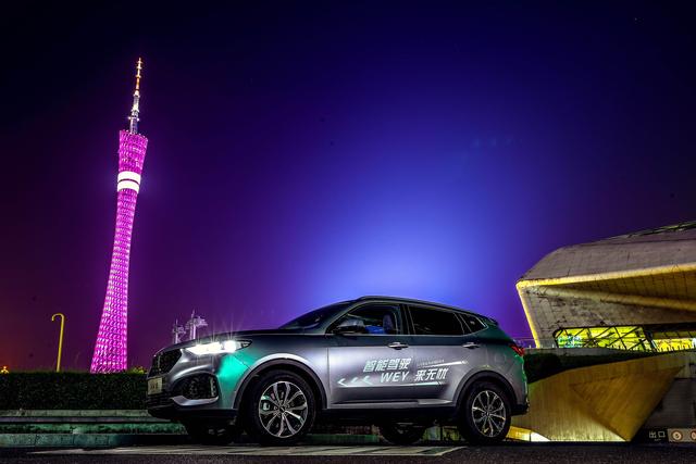 wey的广告印在了火箭上