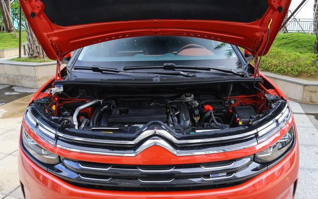 动力方面,天逸采用了1.6t和1.