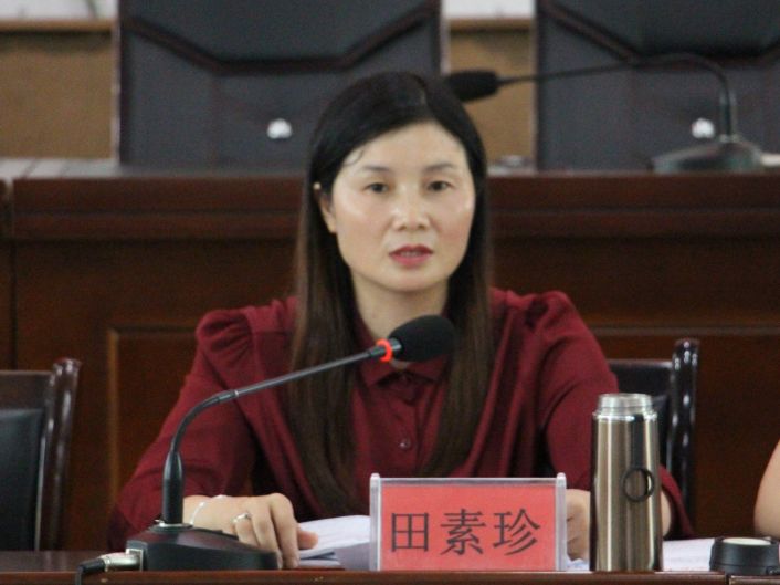 平头镇召开6月份脱贫攻坚指挥长第一次调度会