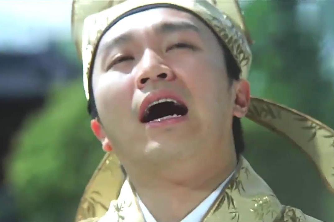 唐伯虎桥上泡妞不幸被坑美女回头瞬间变如花