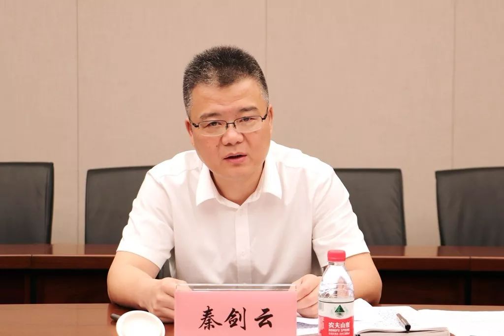 管委会班子检查重点招商项目坚定不移招大引强为高质量发展注入新动能