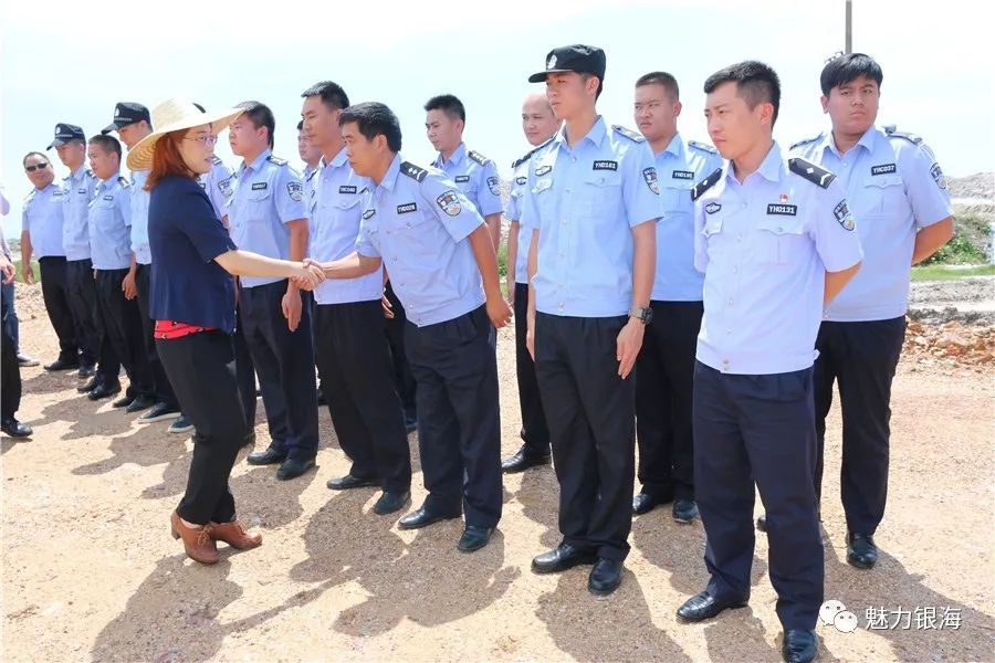 黄江同志现场指挥北海银基项目一期用地清场工作