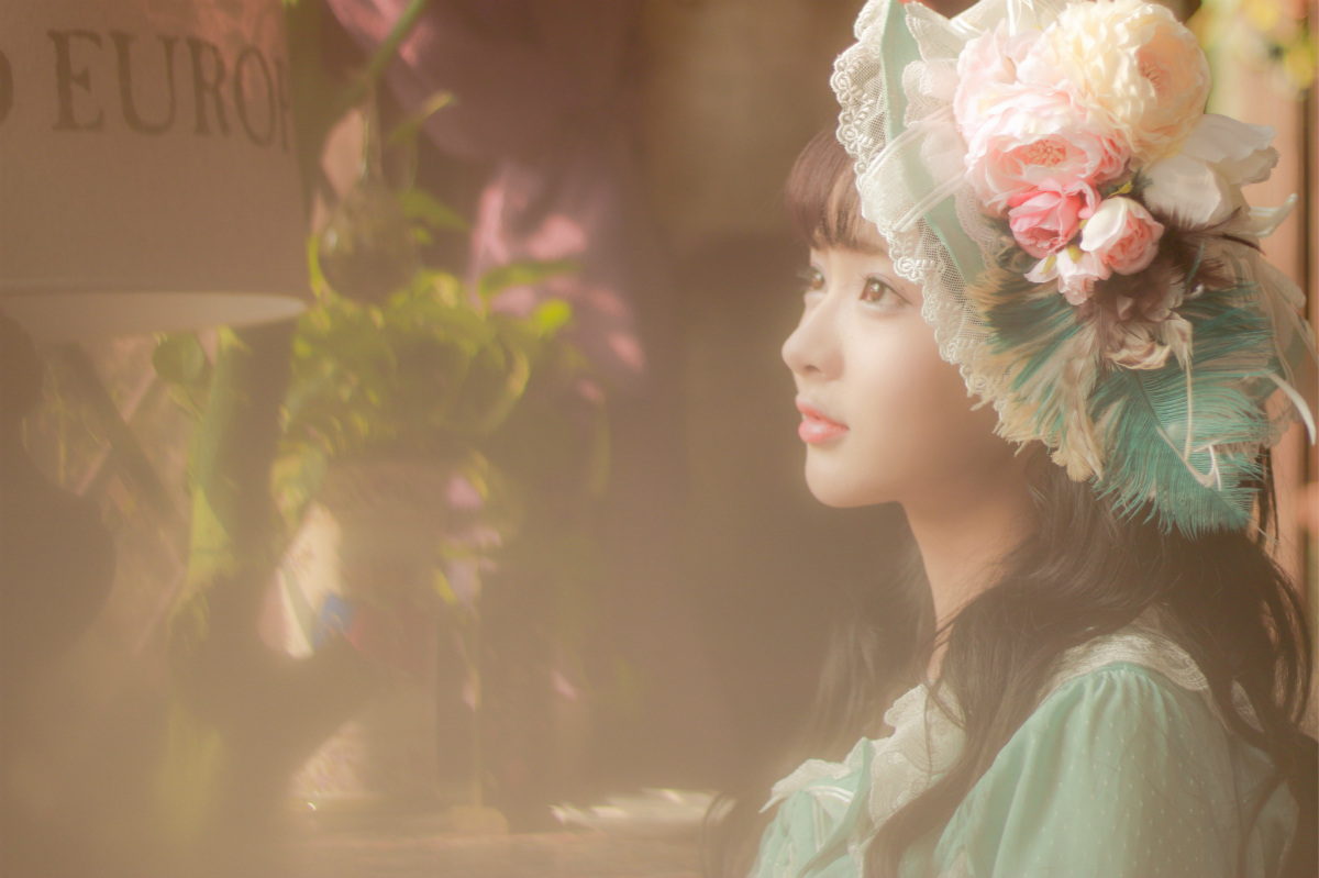 石雪婧公主风夏季写真曝光花中少女甜美可爱