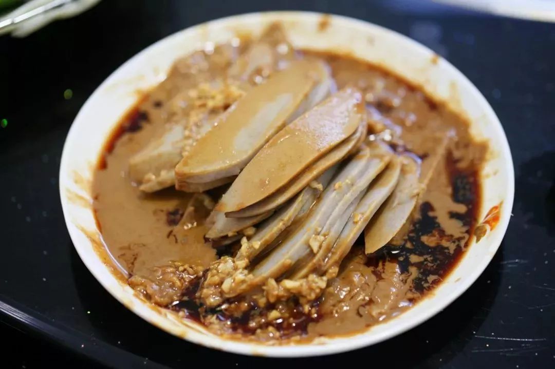 门头沟的大酒大肉聚集地啤酒免费畅饮还有礼品相送