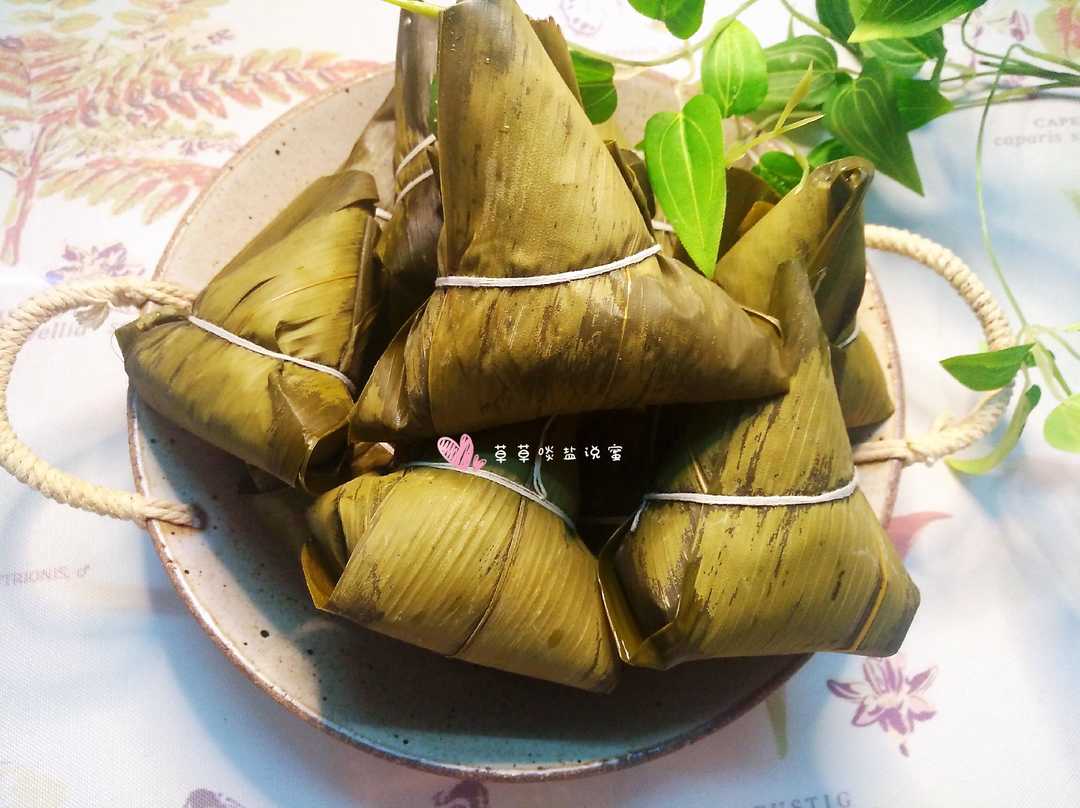 三煮三烫方能成就一颗安全古早味的闽南碱仔粽