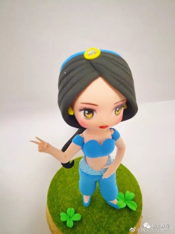 拿着阿拉丁神灯的我还是想做粘土手工迪士尼茉莉公主粘土教程