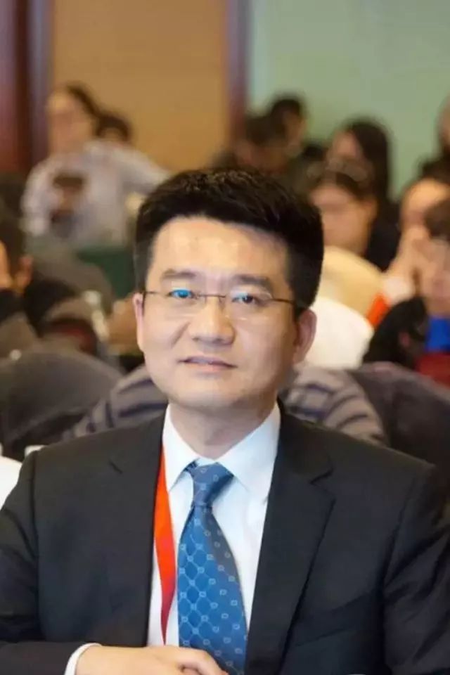 上海名医指南上海交通大学医学院附属瑞金医院肿瘤科常务副主任张俊