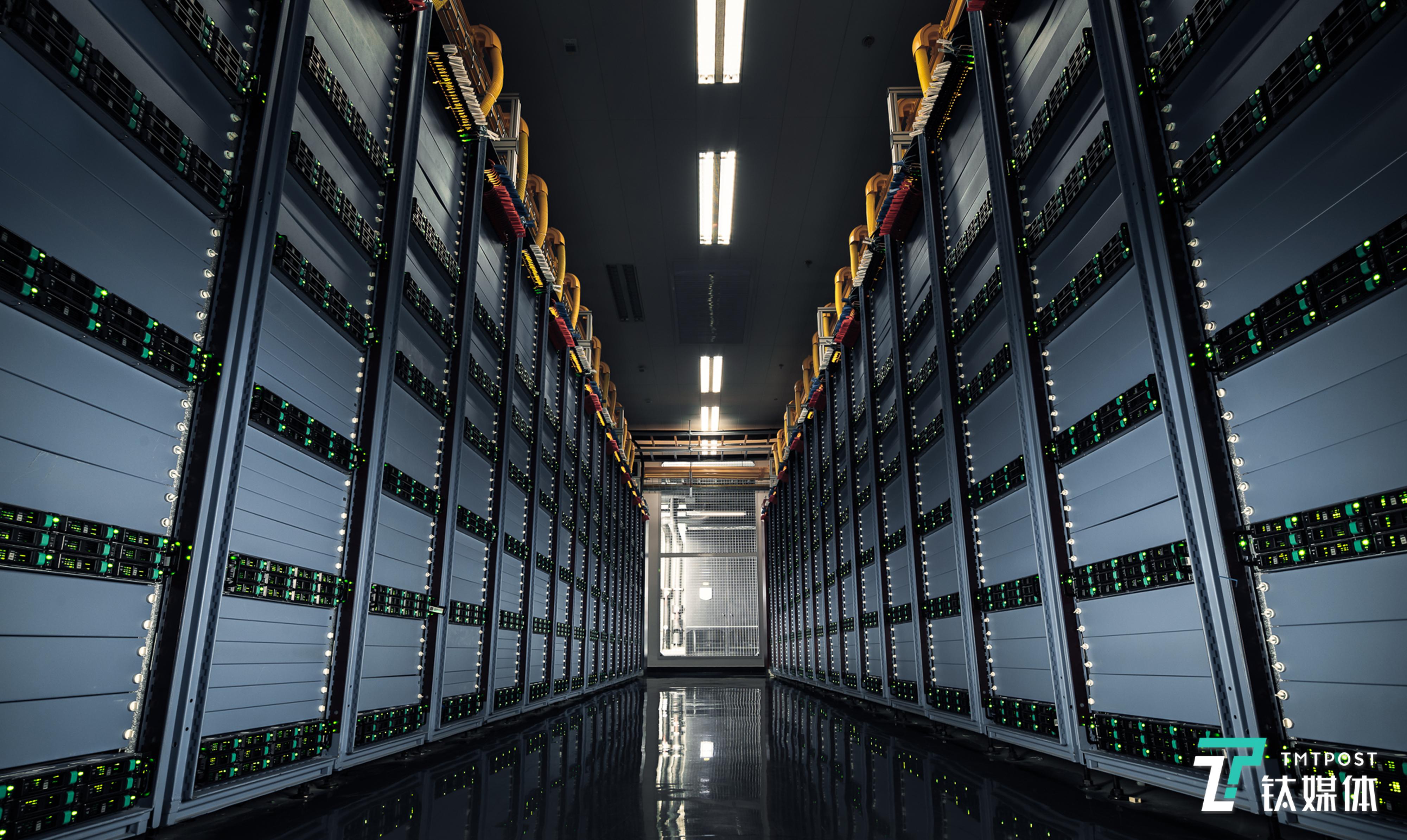 你想过没,在淘宝上下一个订单,会用阿里的数据中心多少电,产生多少