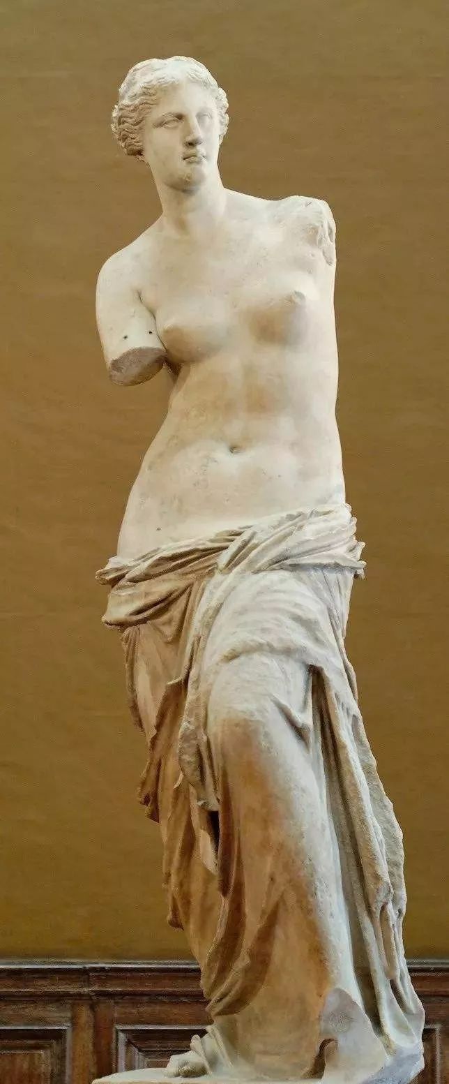 阿弗洛狄忒,古罗马神话称其为"维纳斯"(venus),是爱和美的女神,特洛伊