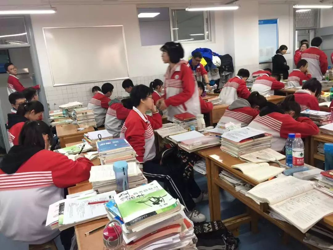 4《棠梨煎雪》---银临这首歌听时,只觉夏日细雨,却又不闷热