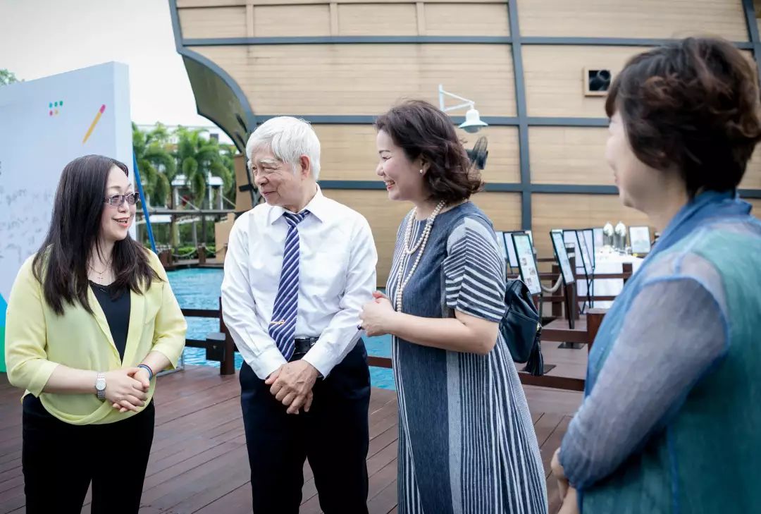 出席的嘉宾有知名脑科学专家教育圈内泰斗级前辈洪兰教授,台湾蒙特梭