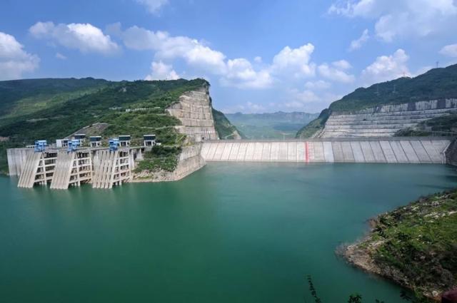 洪家渡水电站——西部大开发从这里拉开序幕第三阶段,开启与全国同步