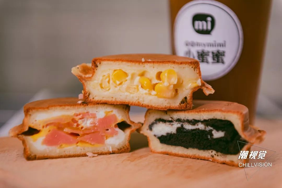 风靡全网『日式鲷鱼烧』&『辣味车轮饼』上线,犹豫5秒才敢下口!