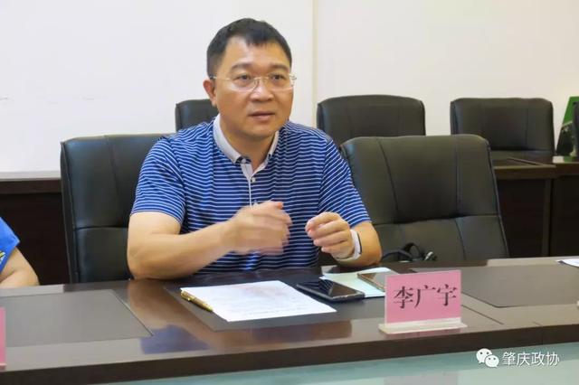 最后,南京民建课题组成员还参观了会员企业"柳新祥端砚艺术馆",领略